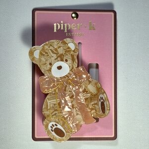 Piper K Tortoiseshell-like Pattern Brown Teddy Bear With Pink Bow Hair Claw Clip